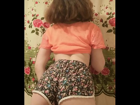 ❤️ seksi genç bebeğim soyunma kapalı onu şort üzerinde kamera Sürtükler bize %tr.hentai-for.ru ️❤