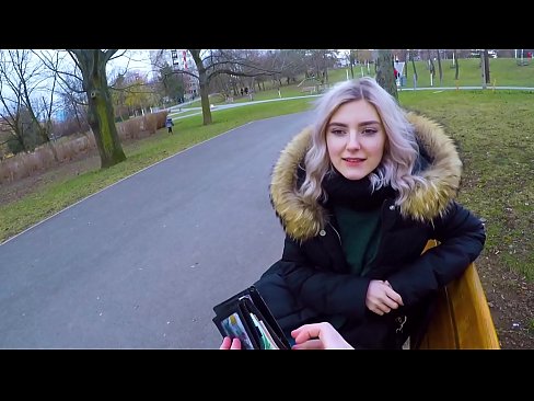 ❤️ Para için bir yabancının sıcak boşalmasını yutar - parkta Eva Elfie tarafından oral seks Sürtükler bize %tr.hentai-for.ru ️❤